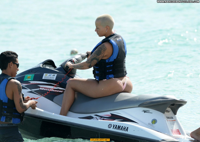 Amber Rose No Source  Bikini Beautiful Beach Babe Celebrity Posing Hot