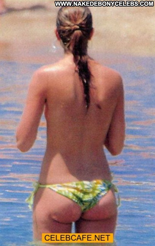 Dafne Fernandez No Source Celebrity Nude Posing Hot Babe Tits Nude