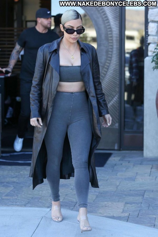 Kim Kardashian No Source Celebrity Beautiful Paparazzi Posing Hot Babe